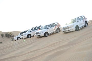 Dubai Desert Safari Land Cruiser with Hotel Pickup, Drop-off