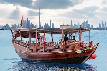 Dubai Sunset Abra Boat 1-Hour Cruise With Burj Khalifa Views