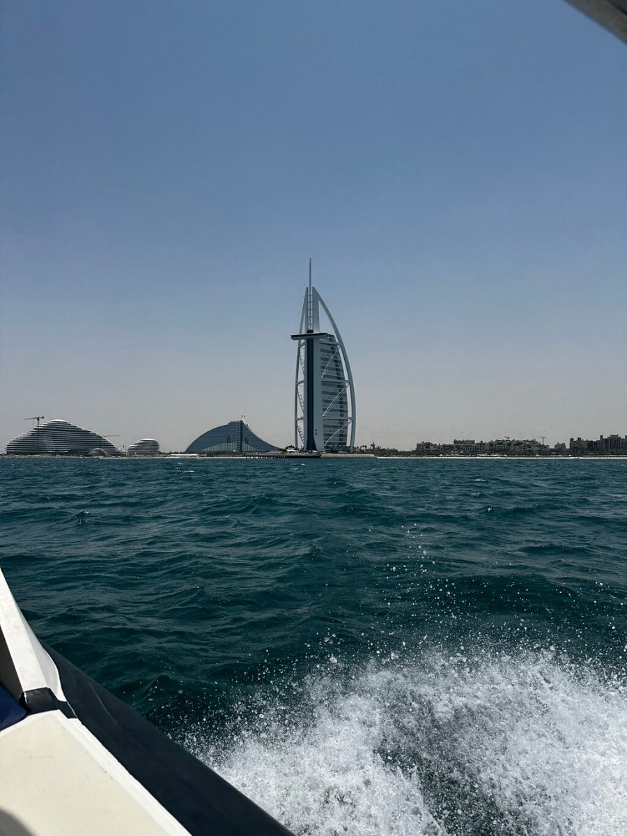 Seawake Water Sports & Yacht Rental