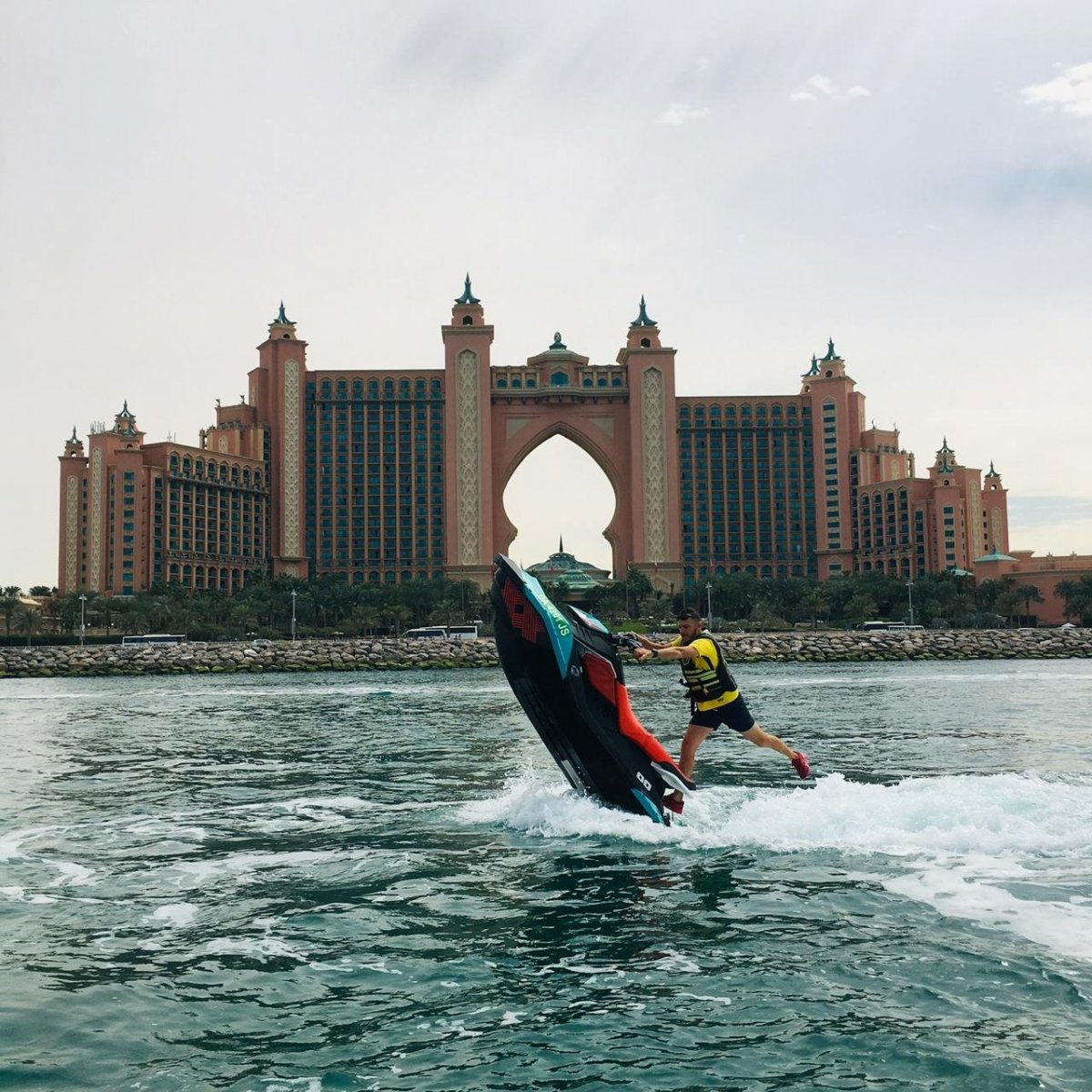 Sun and Fun Water Sport