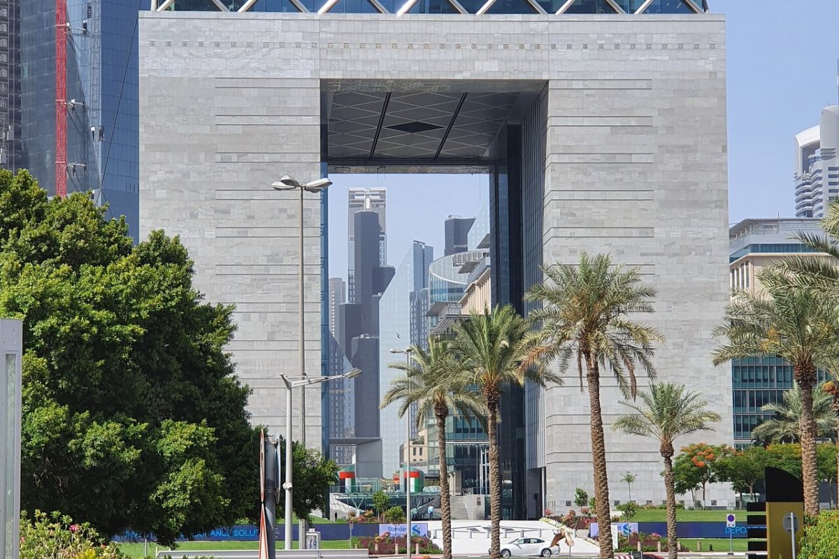 Explore Dubai with  Gomez  & Sandy (private tours only)