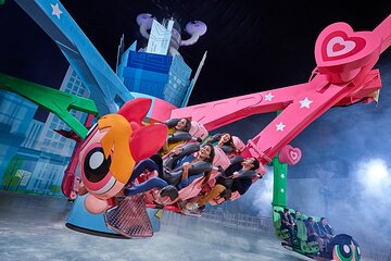 IMG Worlds of Adventure - Indoor Theme Park